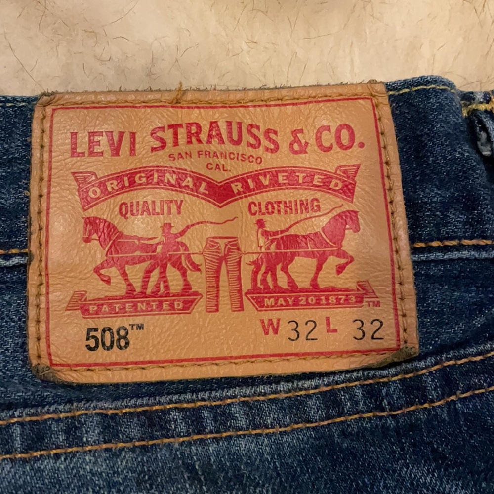 Levi’s - Picture 4 of 4